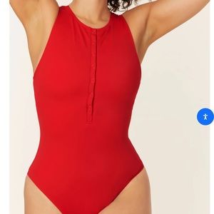 Andie swim Malibu suit.  Red, roomy sz medium.